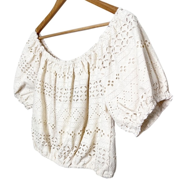 New with Tags Women's Buffalo David Bitton Fig Eyelet Cream Short Sleeve Blouse - Picture 8 of 16